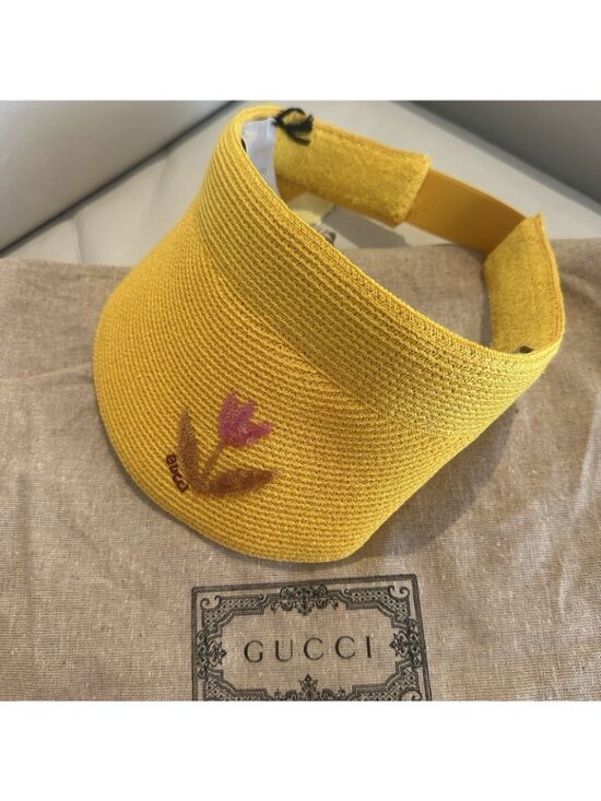NWT GUCCI Hat Sun Visor Straw Yellow Sz S 100% Authentic